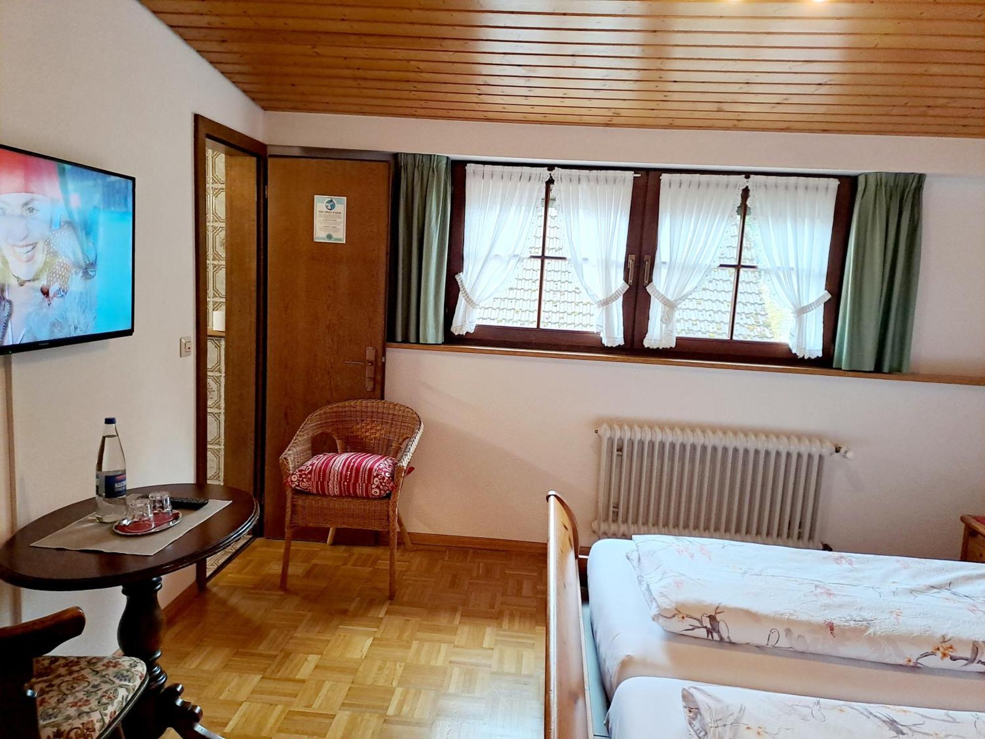 เพนชั่น ชลอสแบร์คบลิค Hotel ซีมอนส์วัลด์ ภายนอก รูปภาพ